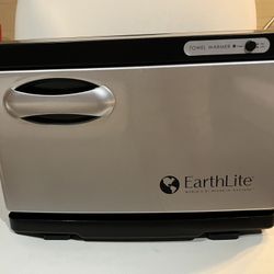 Earthlite UV Hot Towel Cabinet 