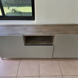 IKEA buffet table / TV table