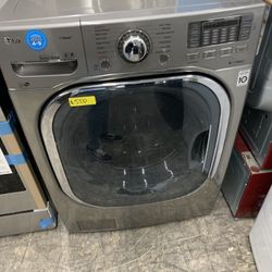 LG Washer In Stainless Steel With Steam