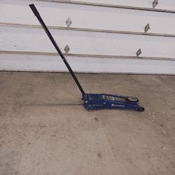 Hydraulic Jack – Elevate Vehicles Securely and Safely! service poor