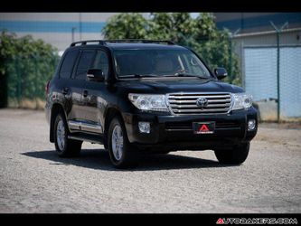 2013 Toyota Land Cruiser
