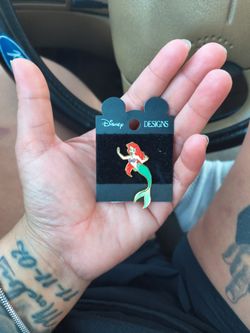 Ariel Little Mermaid Pin 