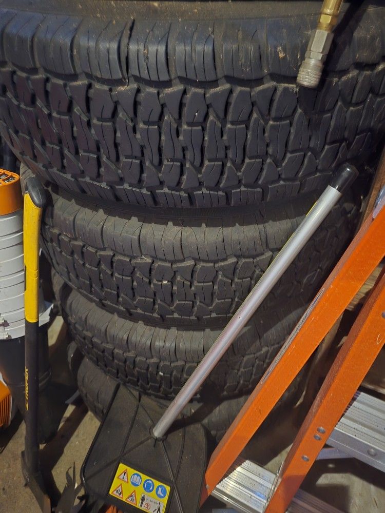 1998 Chevy Stock Rimz With Tires