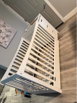 Graco Remi 4-in-1 Convertible Crib & Changer