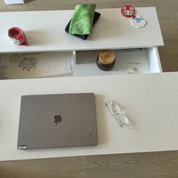 IKEA Trulstorp Coffee Table White