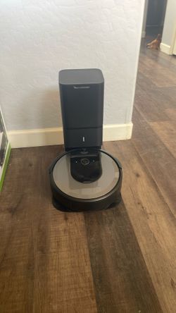 Roomba i8