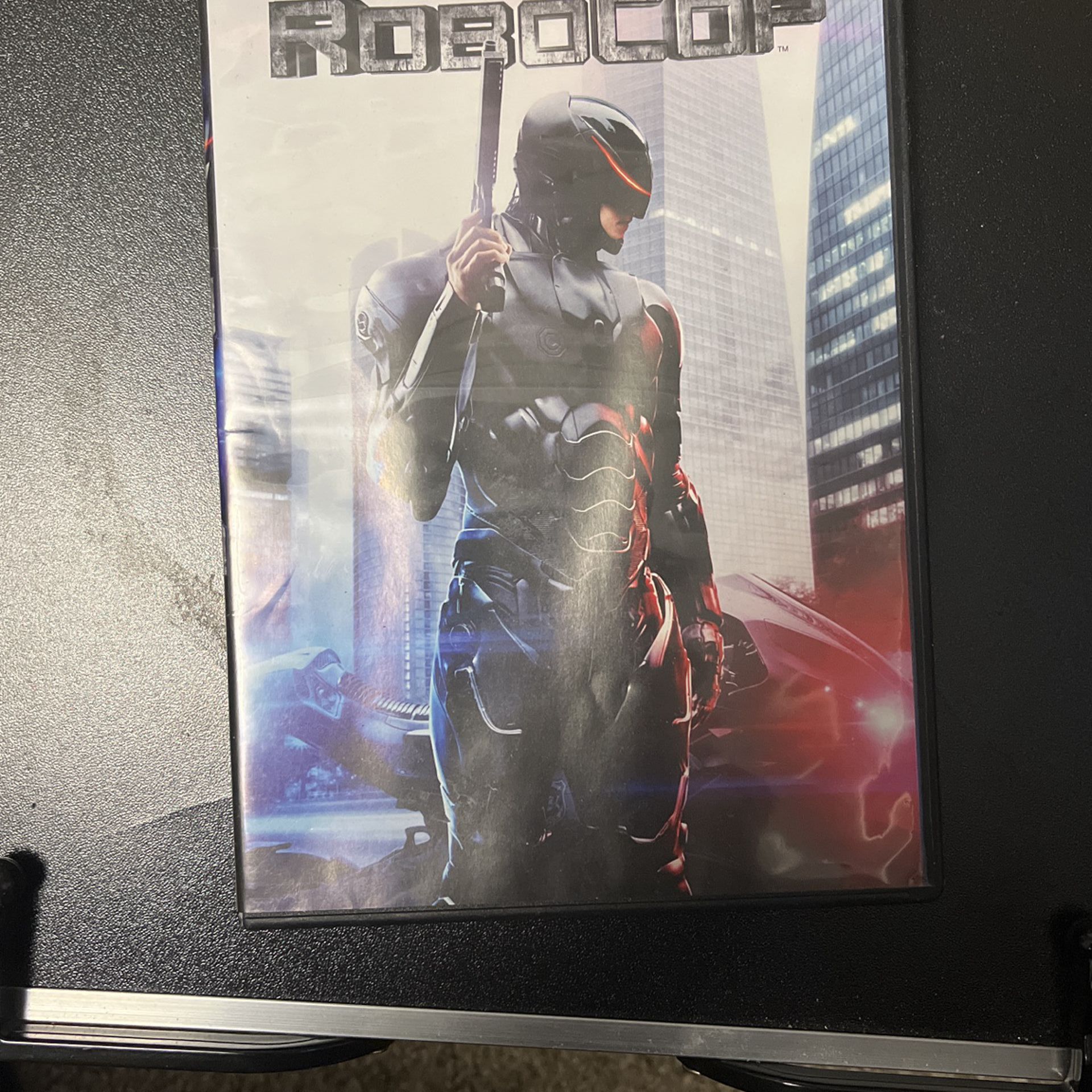 ROBOCOP 2014 (DVD ONLY)