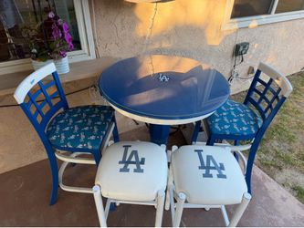 DODGERS PUB TABLE CHAIRS SET
