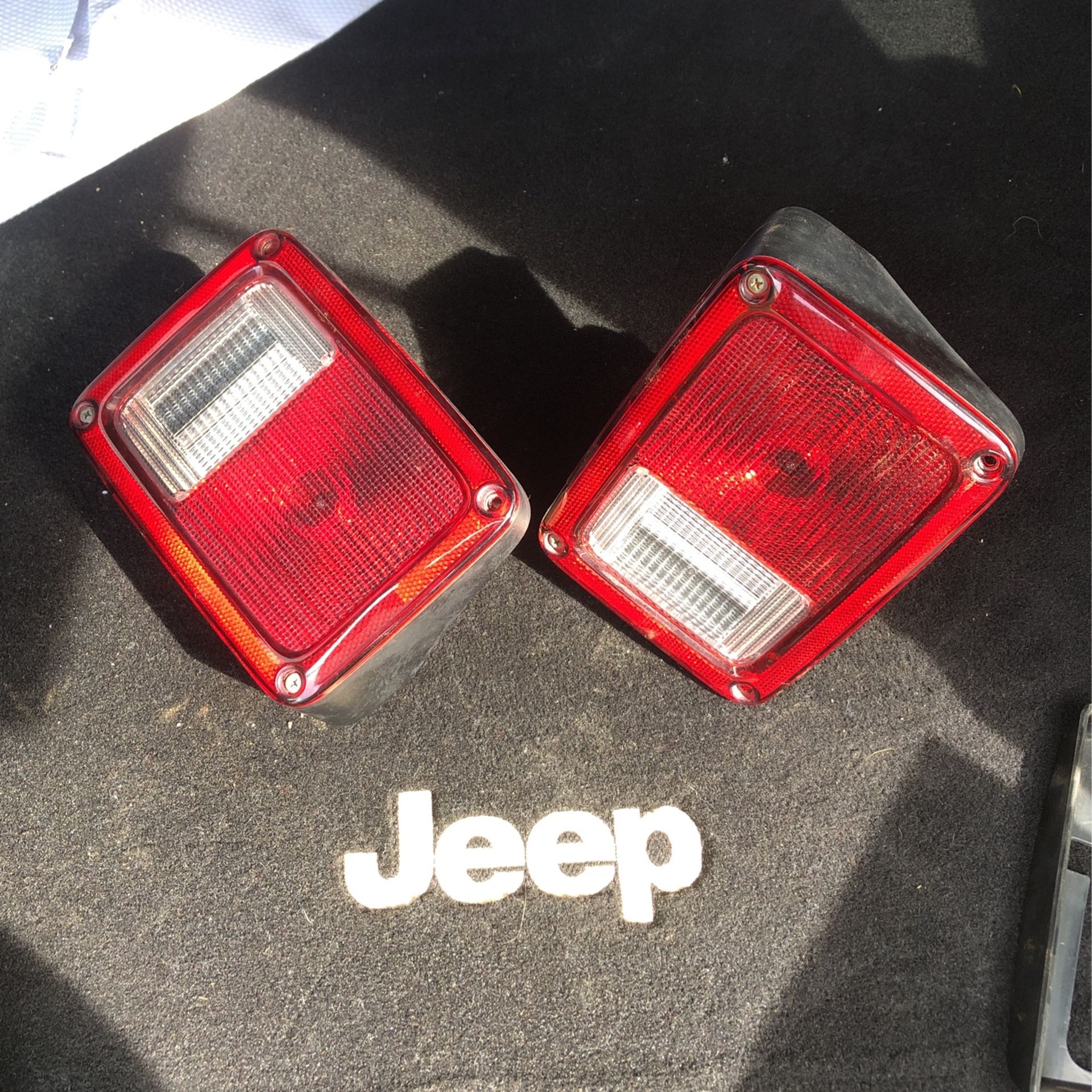 Jeep Taillights 2008-2018 Can Be Tinted
