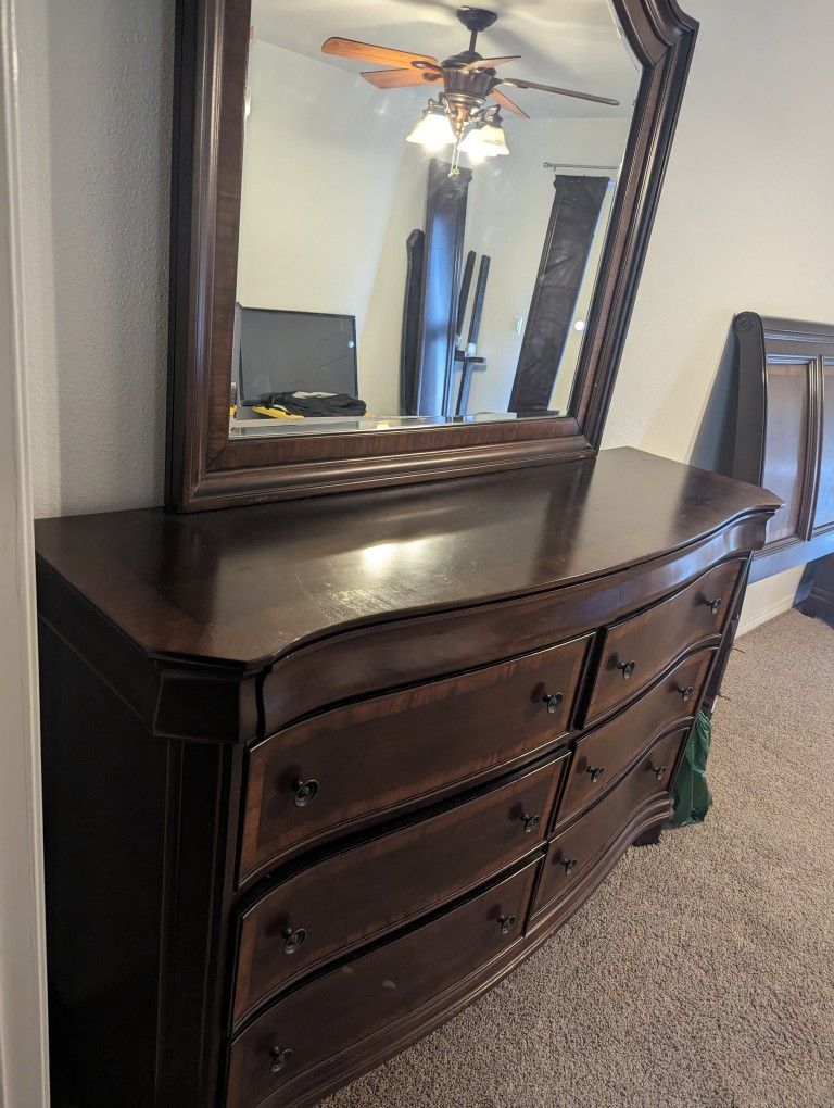 Bedroom Set