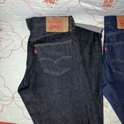 Five Levi’s  501 Jeans 