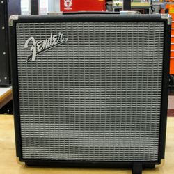 FENDER RUMBLE 25 BASS COMBO AMP 