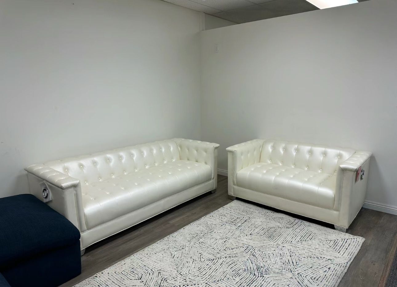Floor Item White Leather Modern Sofa Set 