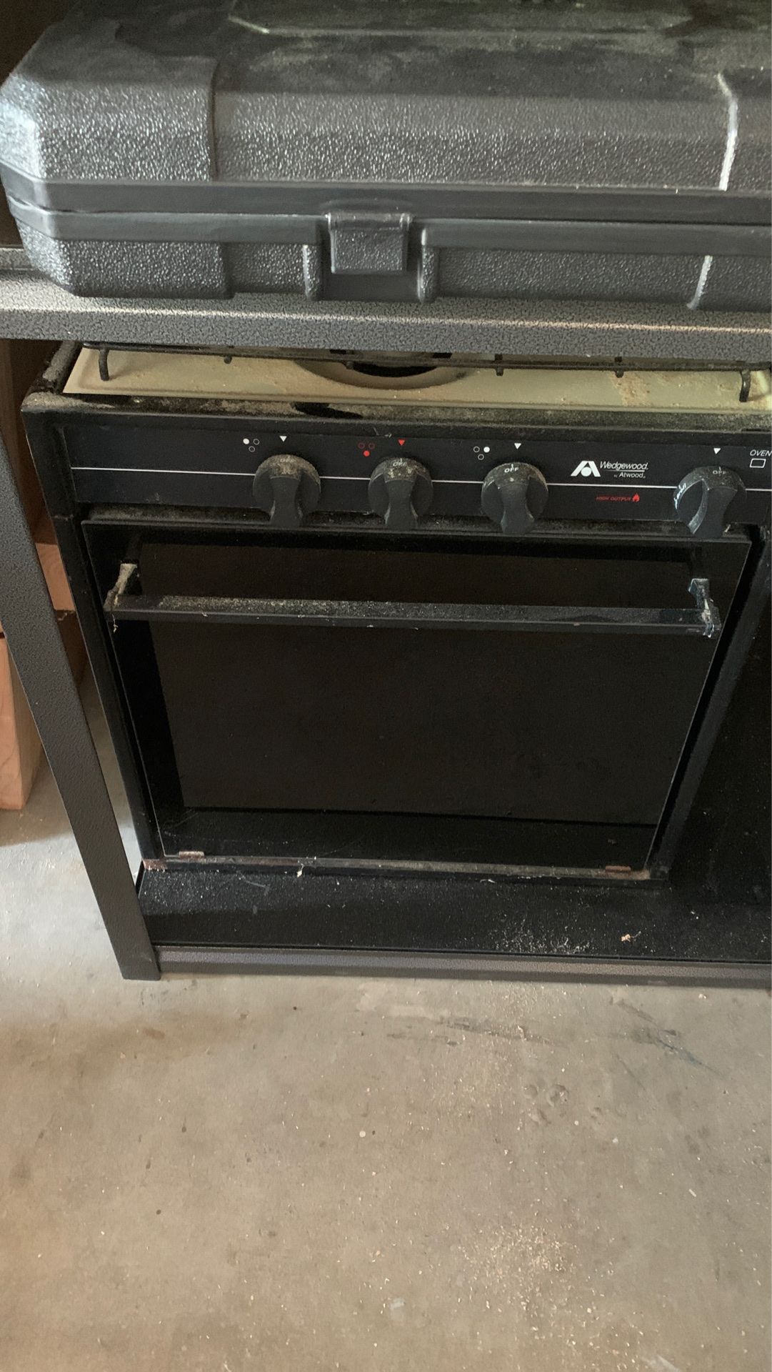 RV stove and Oven