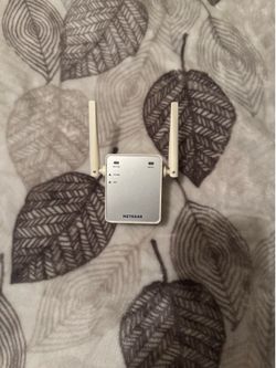 NETGEAR EX2700 WiFi Range Extender