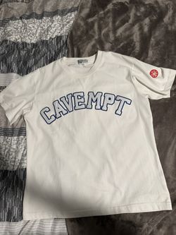 Cavempt white cotton tee shirt Size Small(measurements provided in pictures) 10/10 condition, worn once no flaws at all. Made in Japan Authentic 