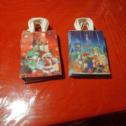 Party Candy Bags Is 30 Bags For 12$