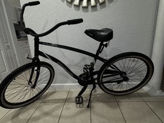 beach bike. Rim 26” Frame In Aluminum. Good Tires . Good Condition. Location West Kendall 33194 