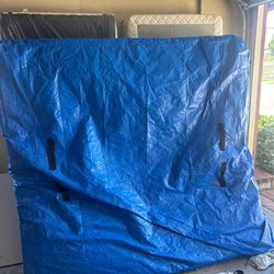 Free king size bed and ikea table