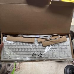 Wired Keyboard 