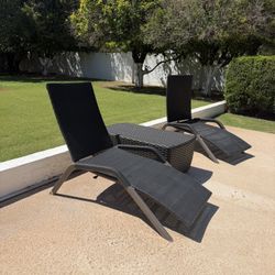 Frontgate Wicker Chaise Lounge Chairs