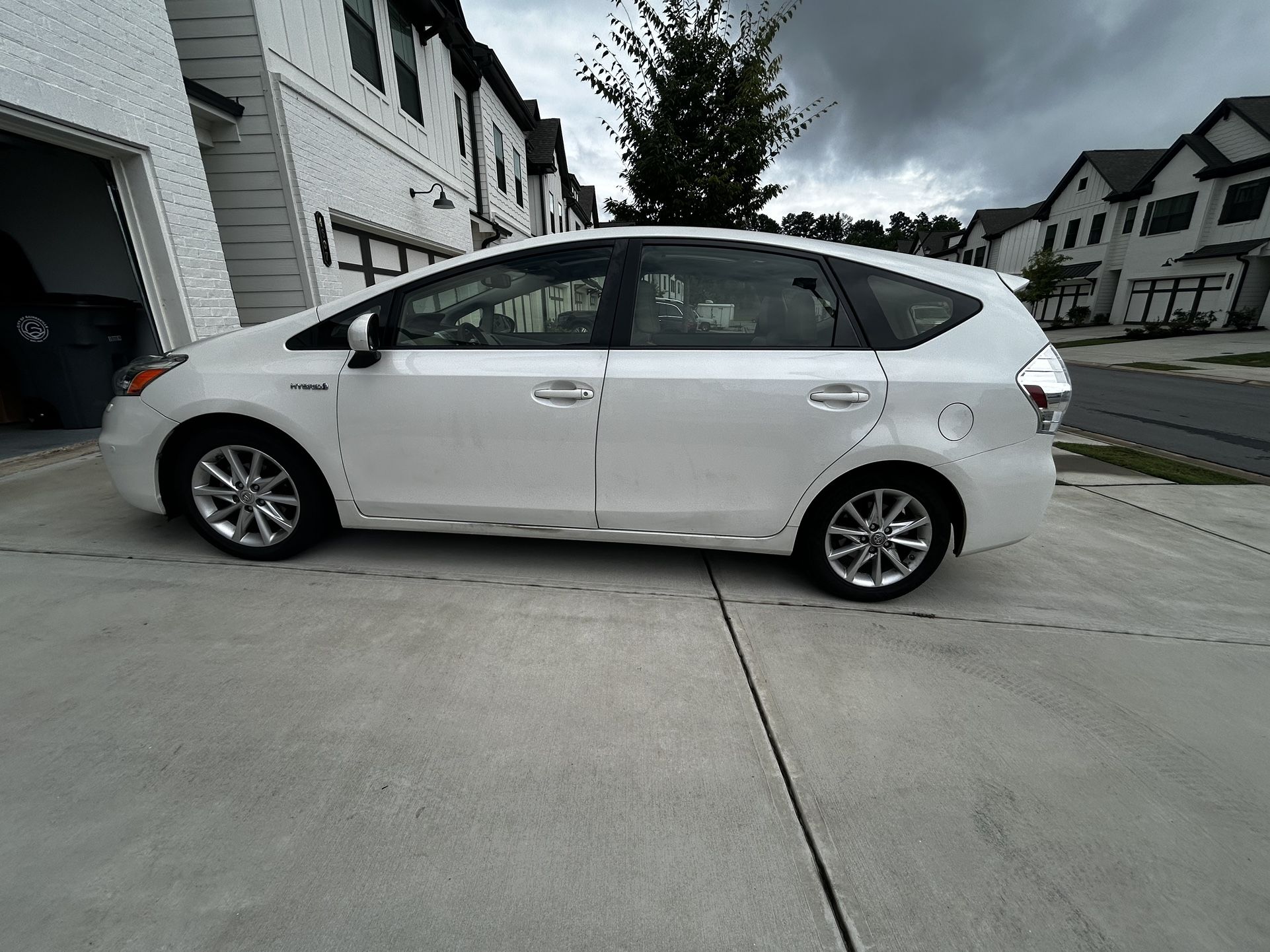2012 Toyota Prius V
