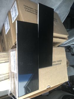 Ceramic Wall Tile Black Semi Gloss 4 1/4 X 12 7/8 X 5/16