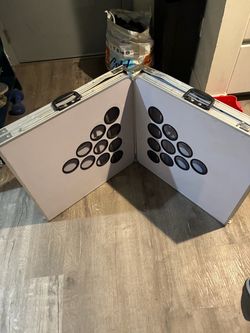 Beer pong table