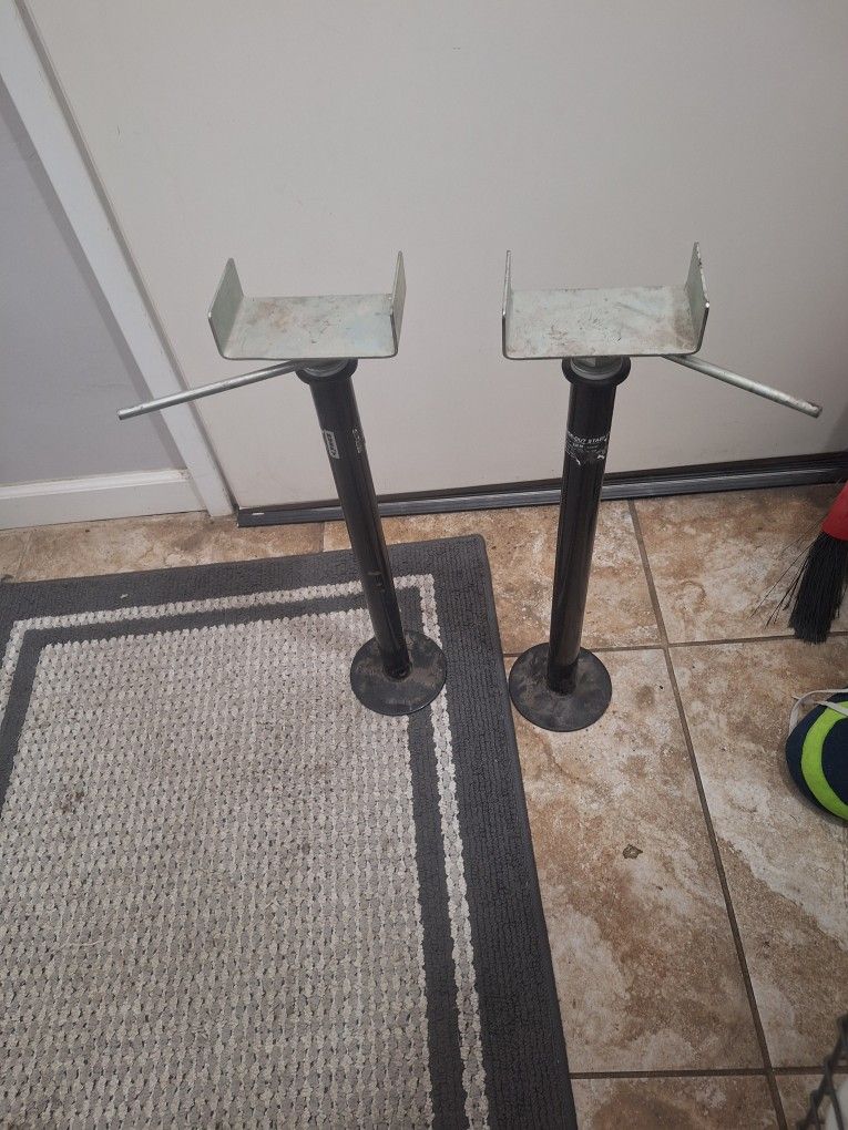 Slide=Out Stands