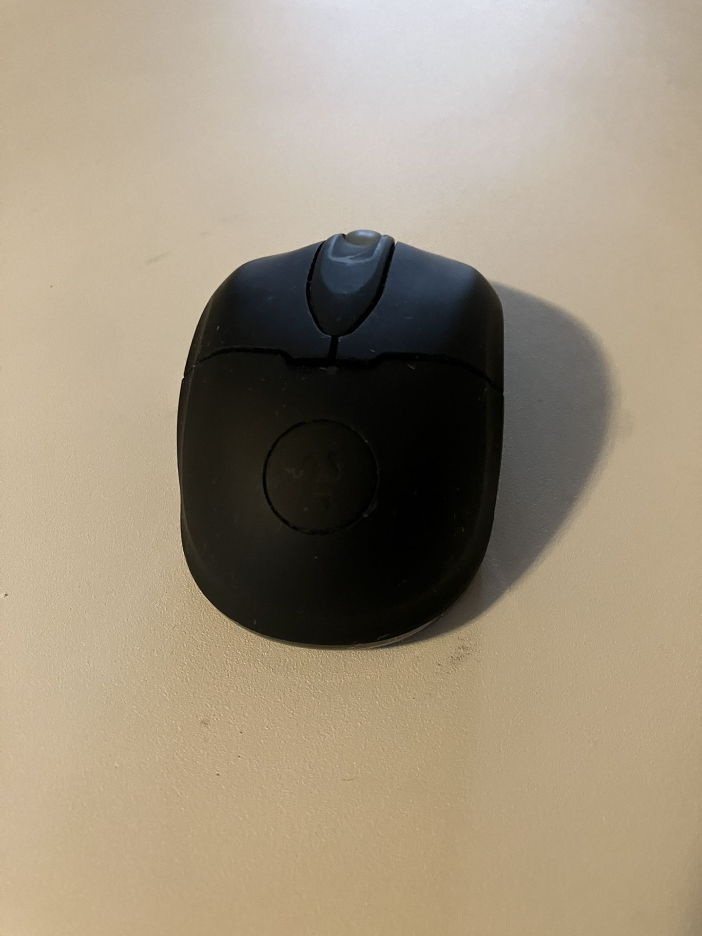 RAZER Pro|Click Mobile Bluetooth Mouse, 3-button travel mouse