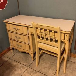 Dixie Furniture Vintage Antique Vanity Desk Table 