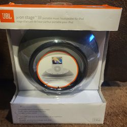 JBL On Stage III Portable Music Loudspeaker Charging Dick For iPod - Brand New 