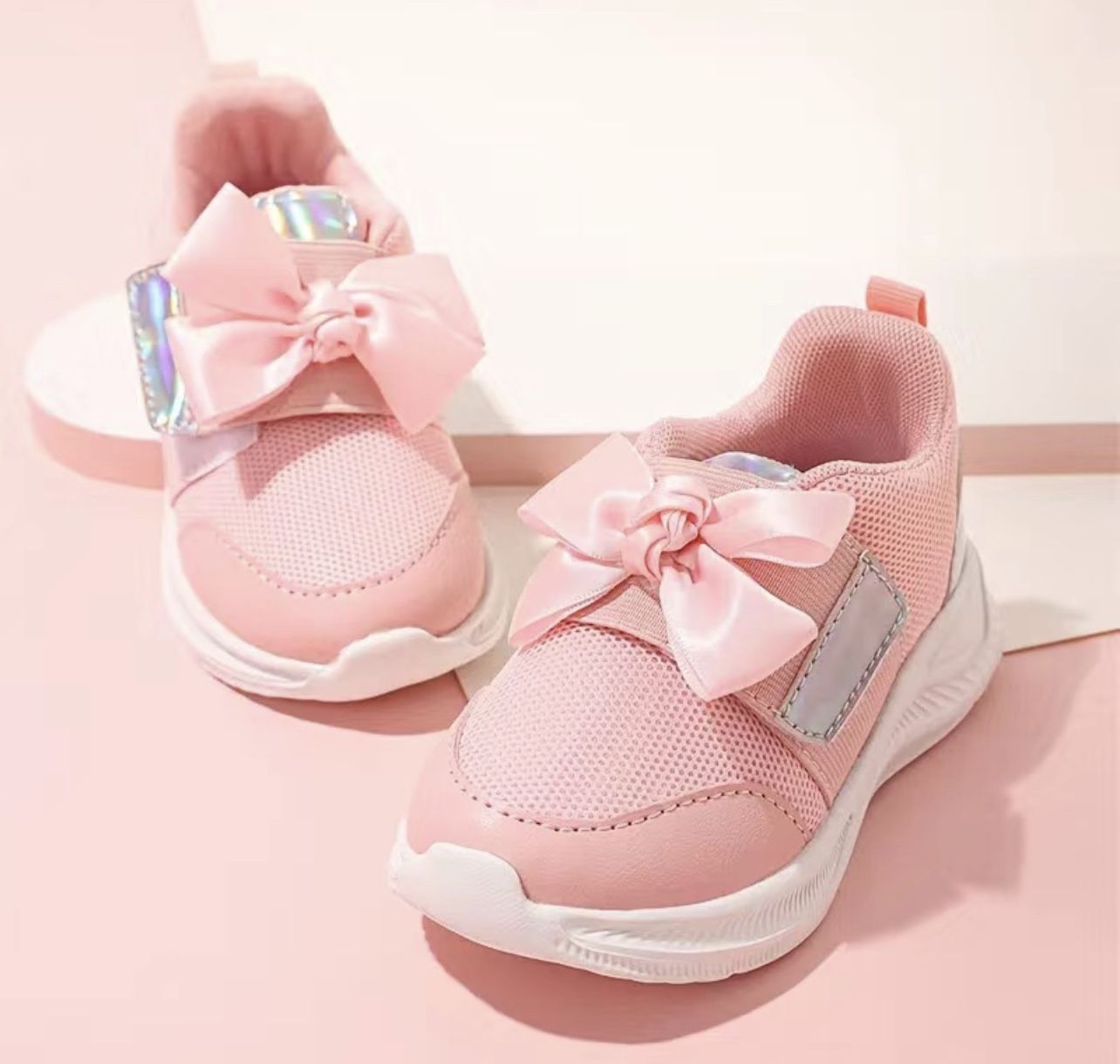 Girls Sneaker
