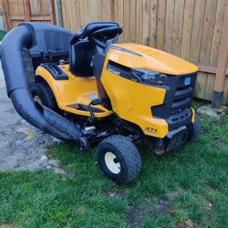 Cub Cadet Riding Mower LT 42" XTa1
