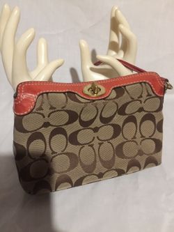 Coach canvas wristlet very nice