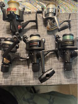 Fishing reels