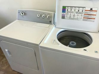 Kenmore washer and dryer set new scratch and dent