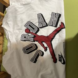 Nike Jordan Long Sleeve Shirt Size 12 Youth
