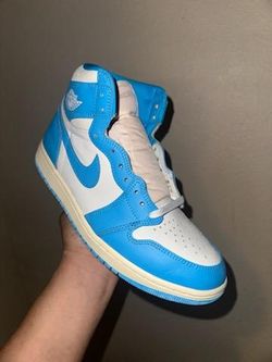Jordan 1 unc