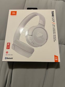 JBL Tune 520BT Wireless Bluetooth Over-Ear Headphones White 57Hr Battery NEW Sealed