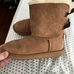 Size 3 Kids Ugg Boots
