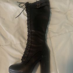 Size 6 Lace Up Dress Boots
