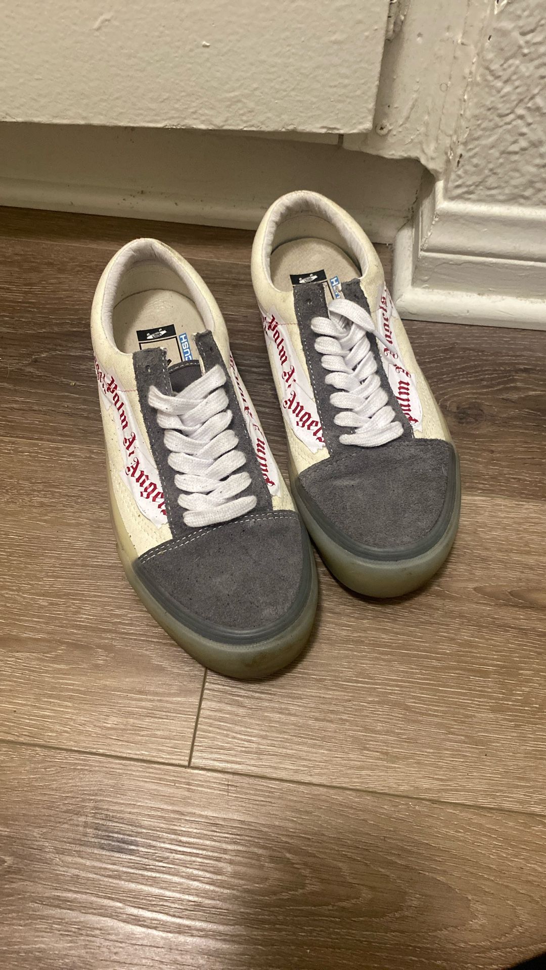 Vans 