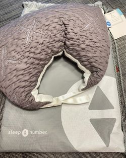 New In Package Sleep Number Travel Neck Pillow