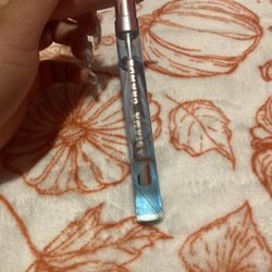 Ariana Grande Perfume 