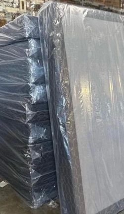 Boxspring Queen