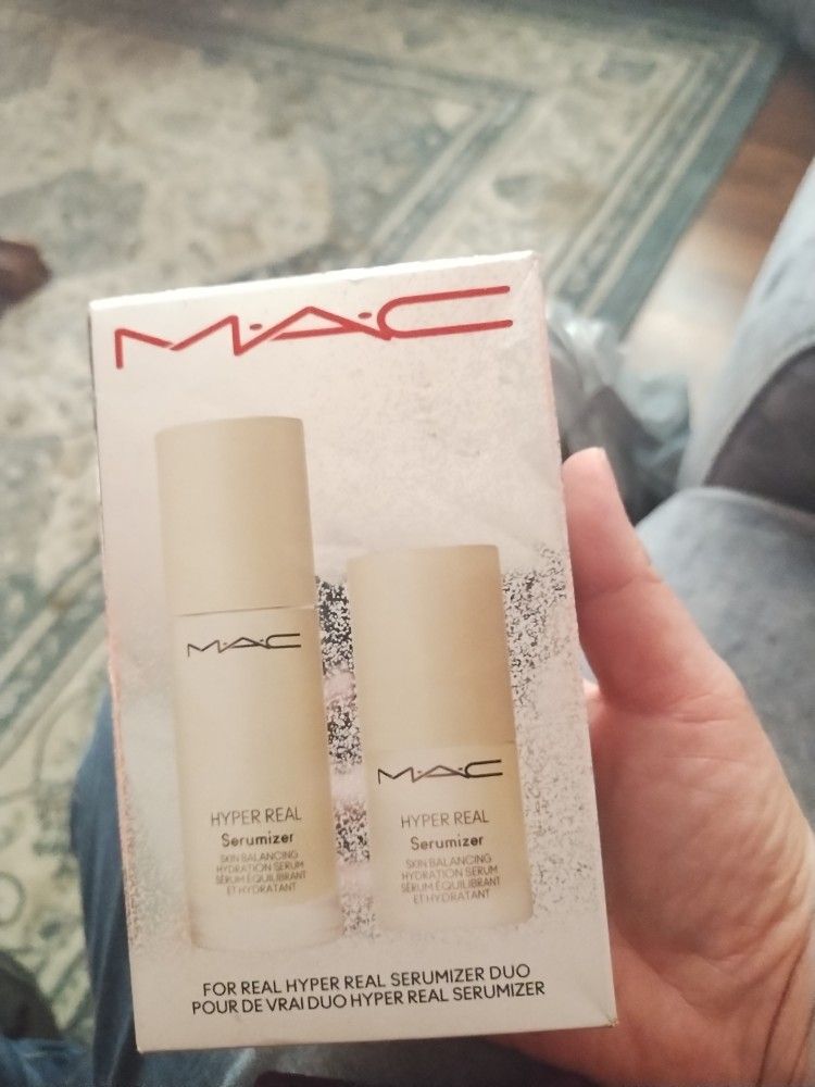 MAC Cosmetics MAC FOR REAL HYPER REAL SERUMIZER DUO 