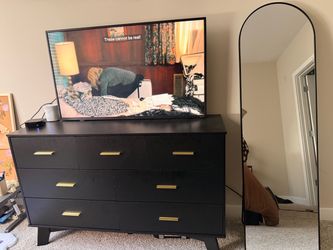 Black 6-Drawer Dresser with Gold Handles