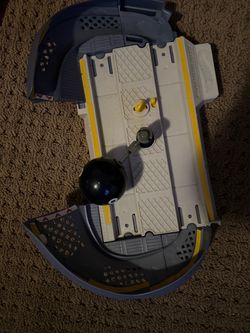 Hot Wheels Mario Kart Chain Chomp Track Set