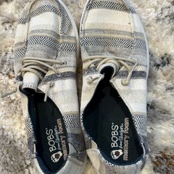 Skechers Women's Bobs  Skipper-Hampton Bays Sneaker Brand new (no box)  Women’s size 10